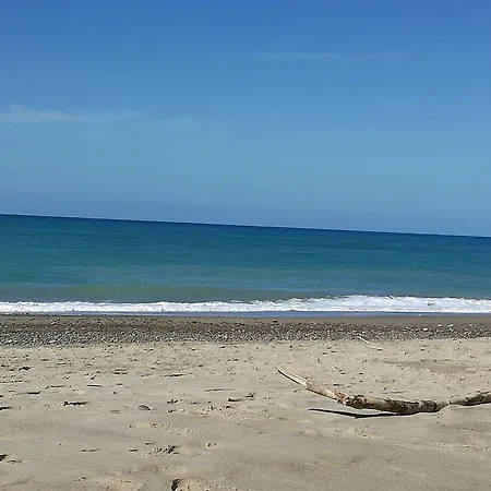 Il Casale Il Sole E La Margherita Alloggio per agriturismo Campofelice Di Roccella